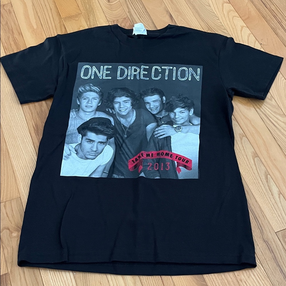 1D Take Me Home 2013 Tour Graphic T-Shirt
